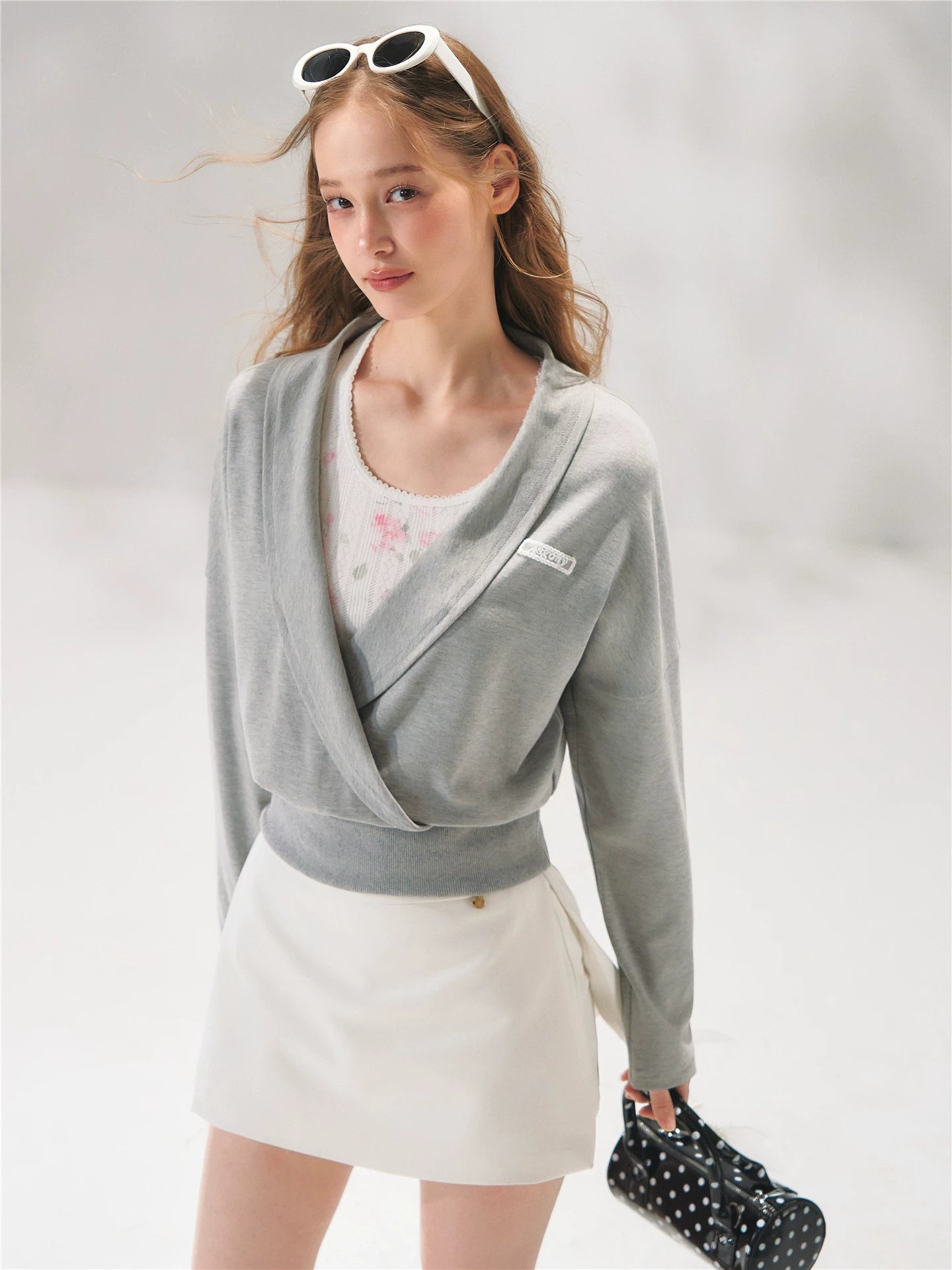 Cross V-neck Cropped Sweatshirt