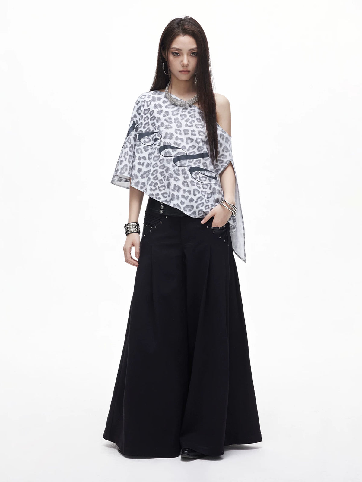 Studded Wide Leg Pants