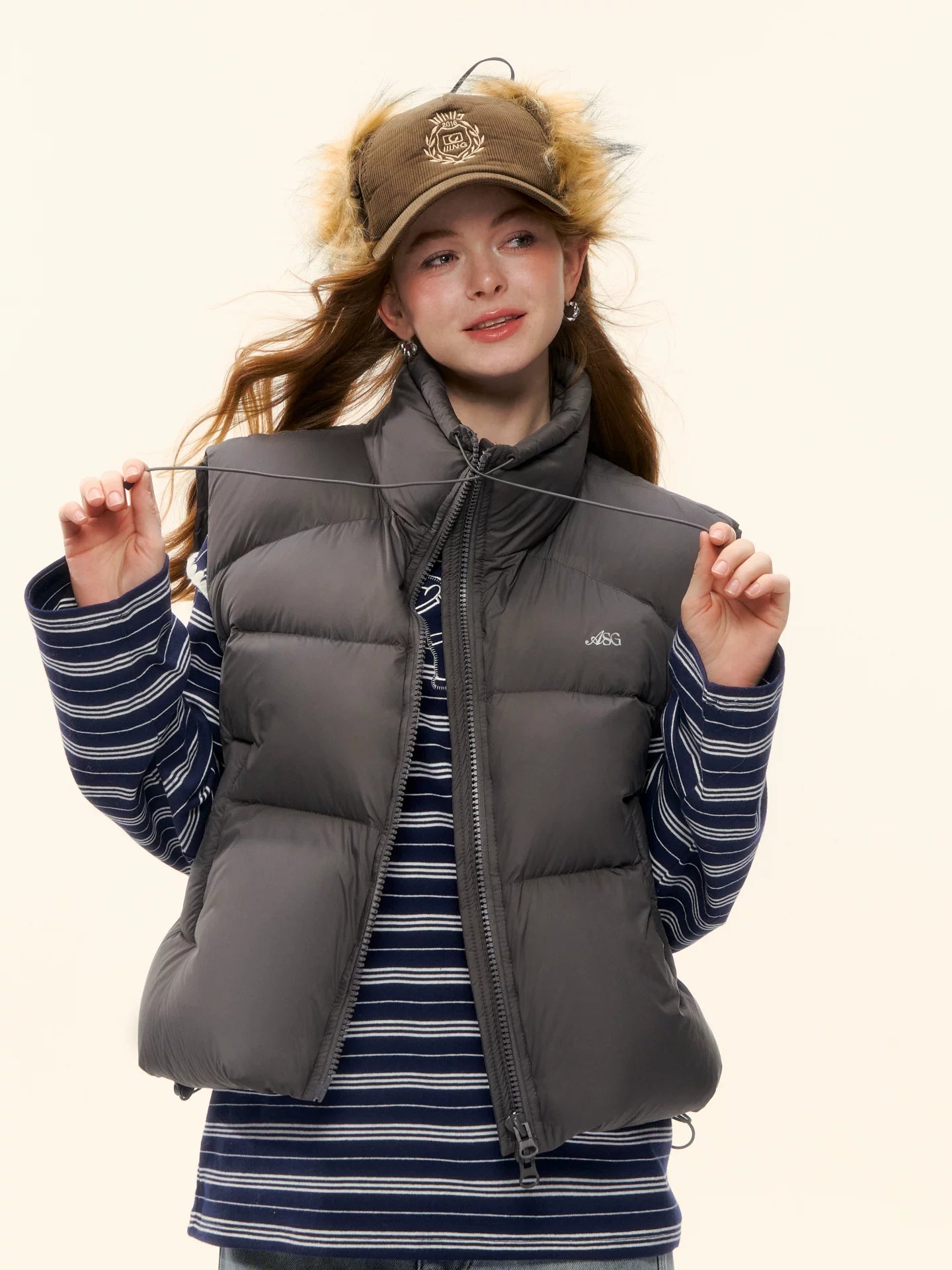 90% Down Puffer Stand-Collar Drawstring Vest