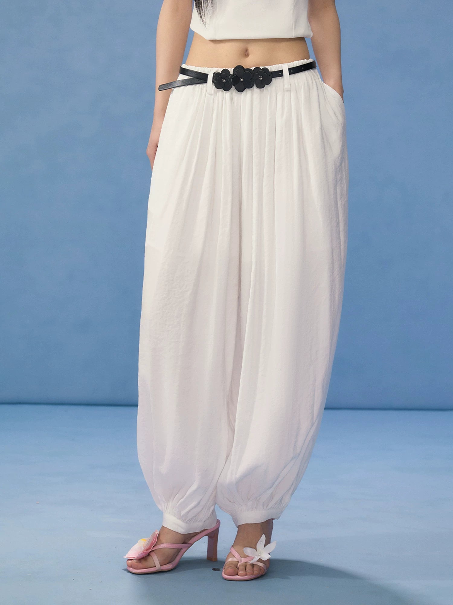 Floral Belt Balloon Wide-Leg Pants