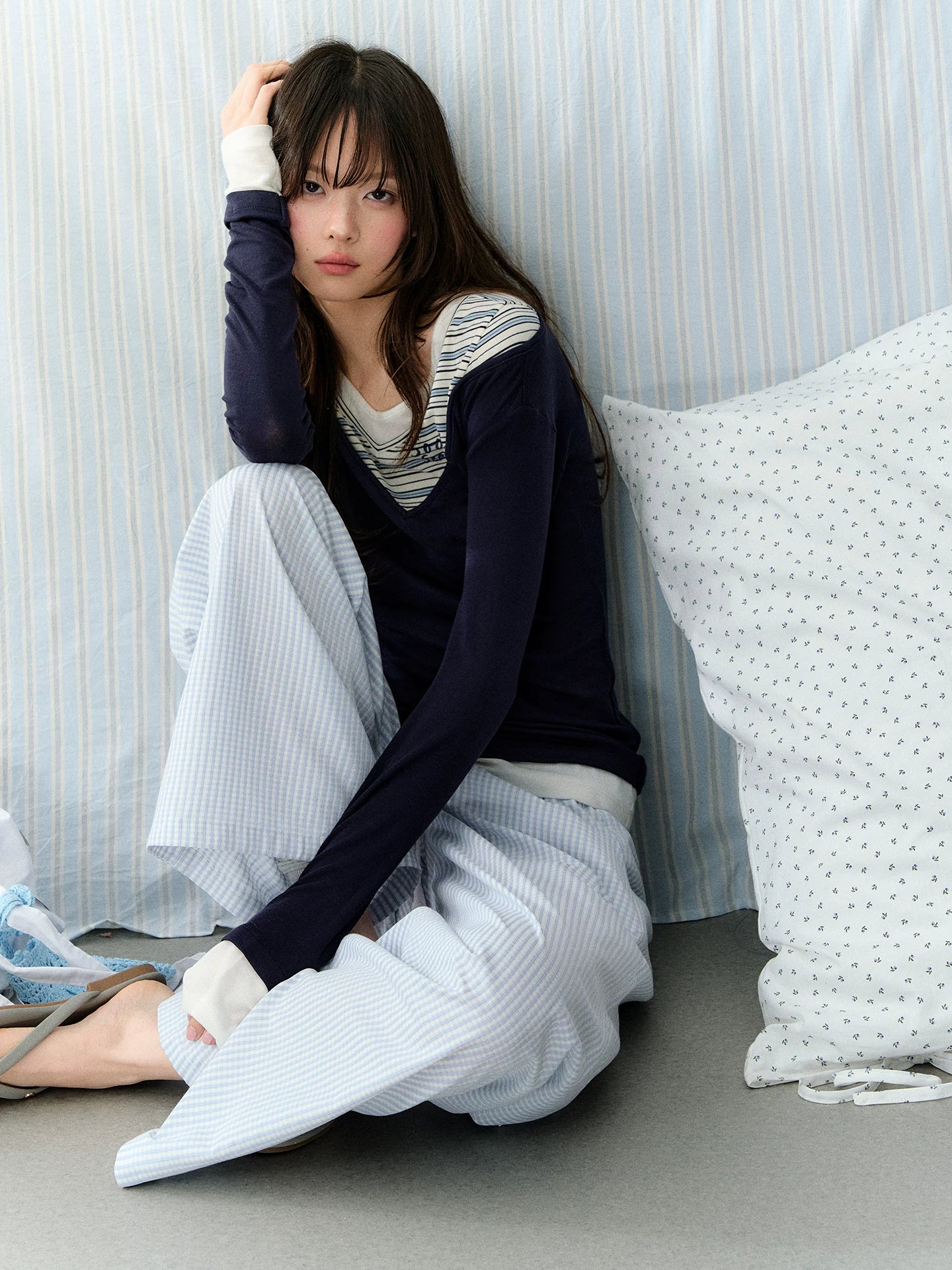 V-neck Layered Slim Tee