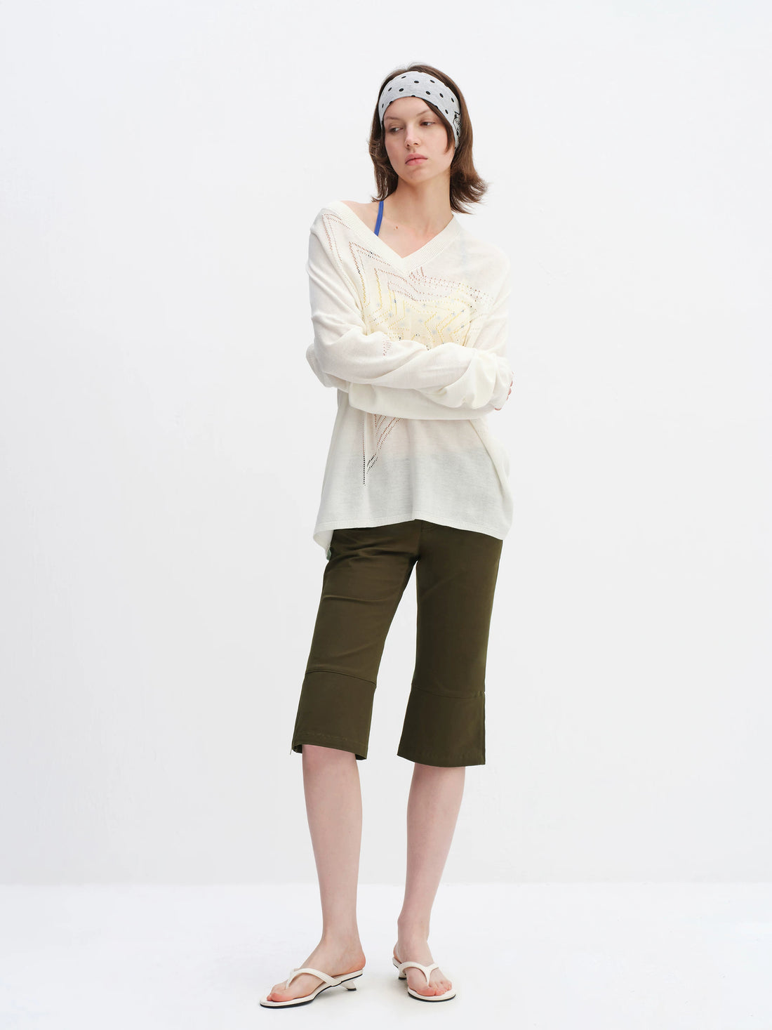 Original V-Neck Star Knit Top