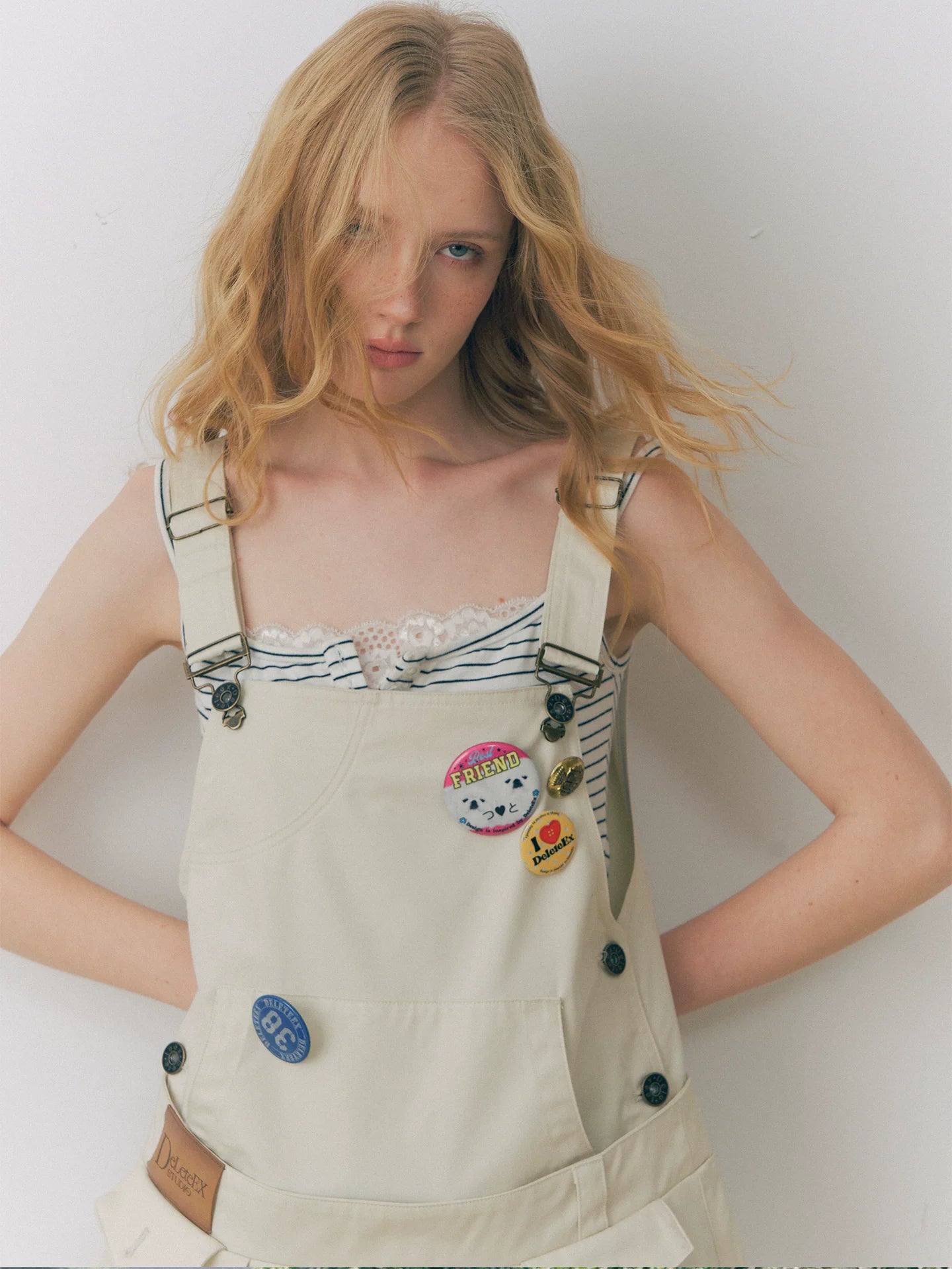 Badge Pleated Suspender Dress