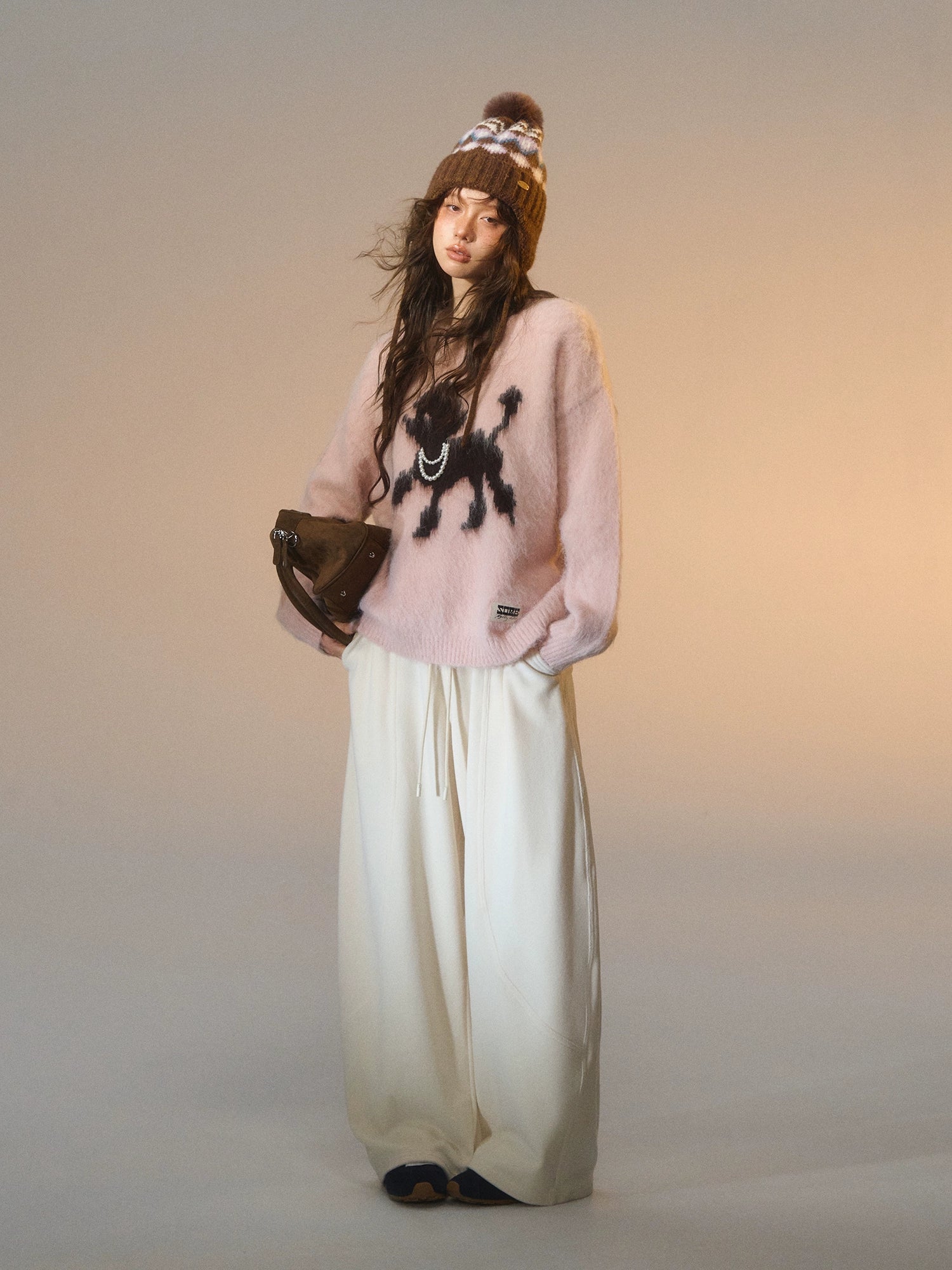 Fleece Curved-Leg Relaxed Pants