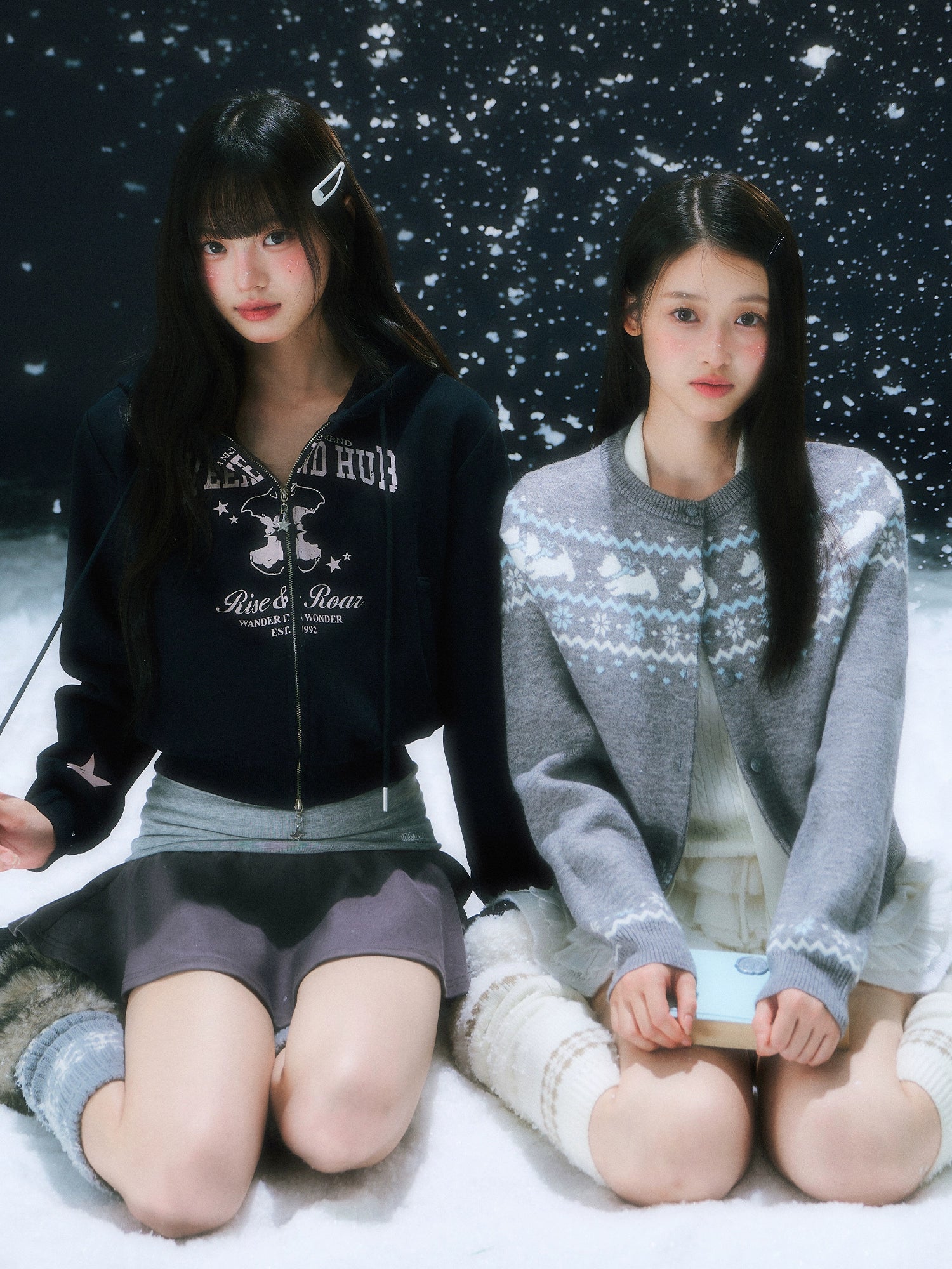 Navy Blue Retro Printed Cropped Hooded Sweatshirt