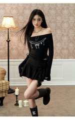 Black & Cream One-shoulder Pearl Chain Printed Blouse