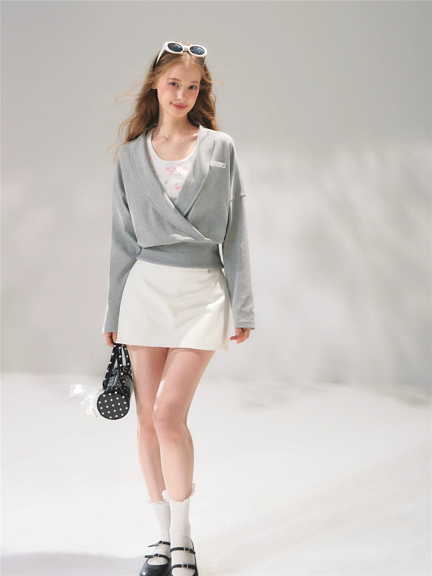 Cross V-neck Cropped Sweatshirt