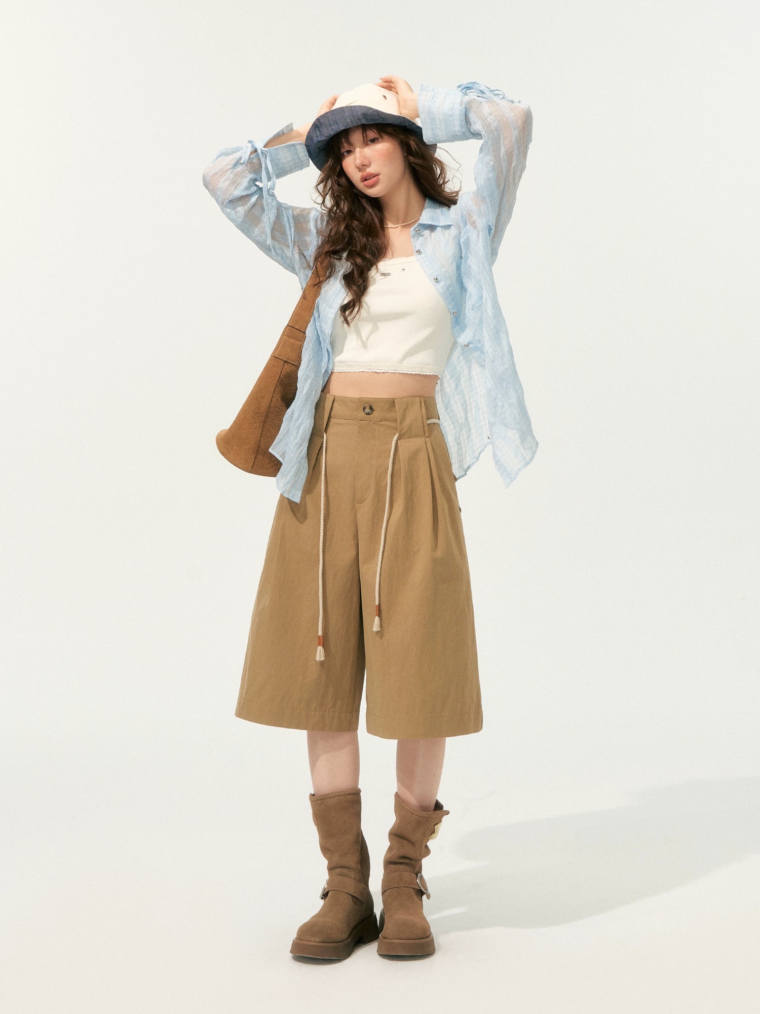 Khaki Simple 3D Pleated Shorts
