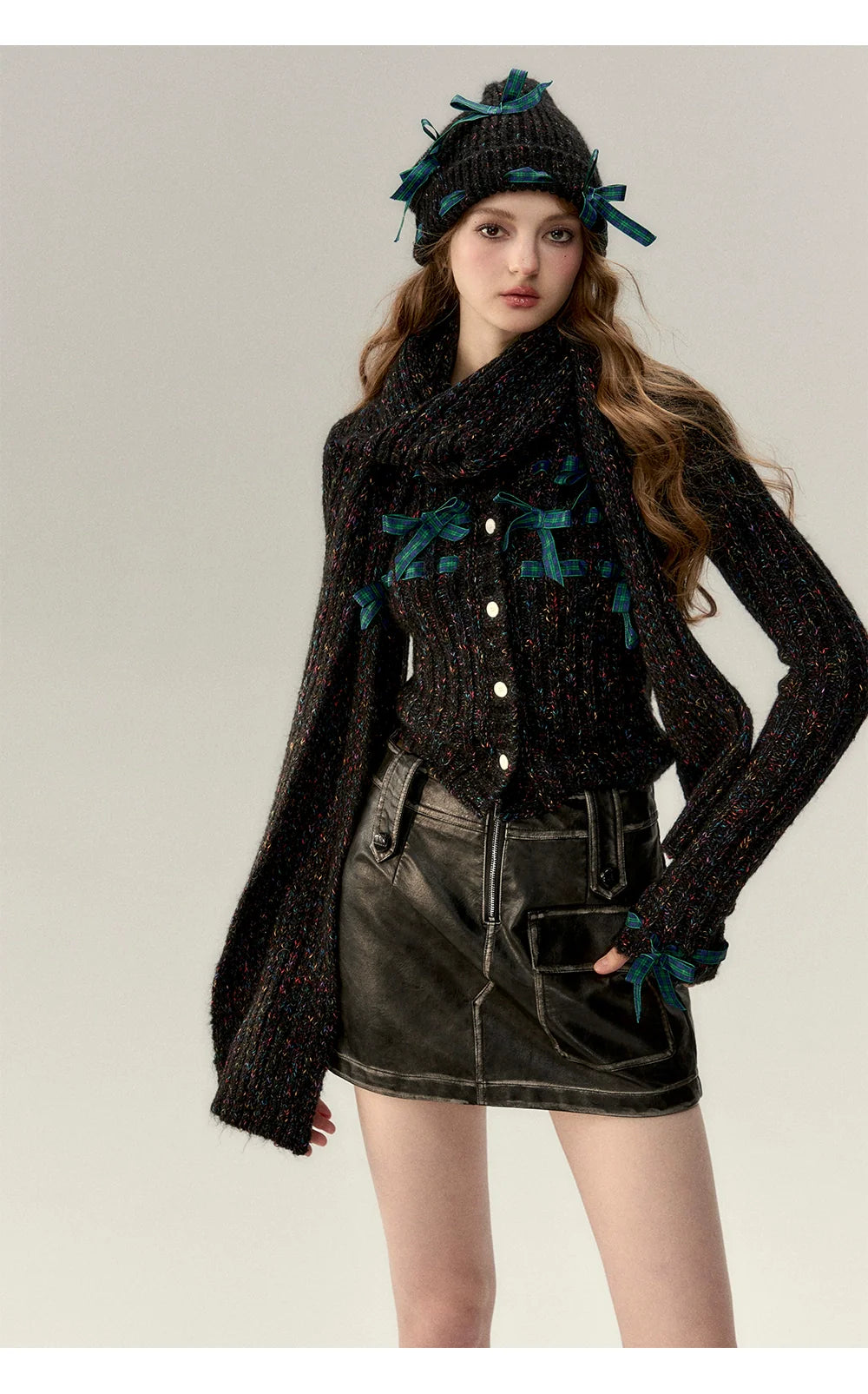 Red &amp; Black Bow Decorated Knit Cardigan