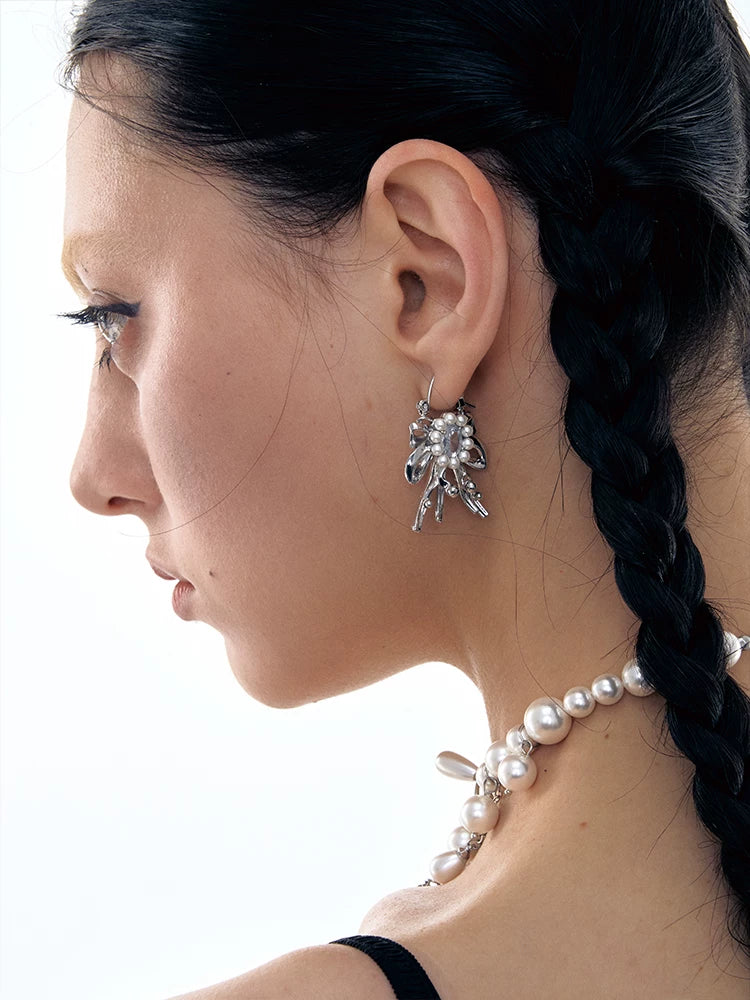 Vintage Bow Pearl Earrings