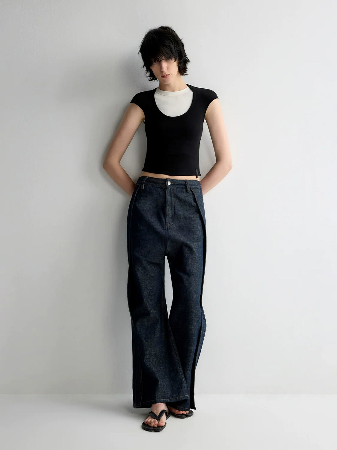 Structured Low Rise Drop-Crotch Flared Jeans