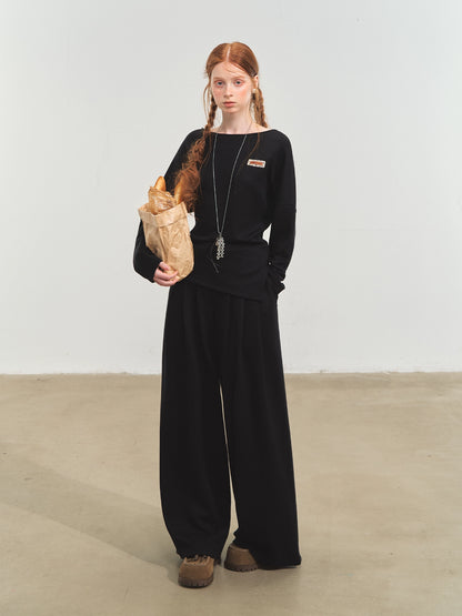 Off-Shoulder Irregular Blouse &amp; Pleated Pants Set