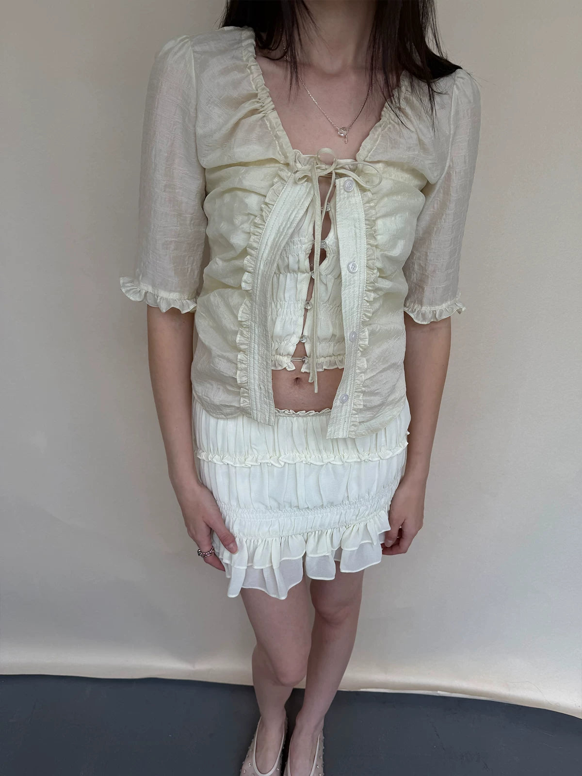 Ruched Tie Lace Trim Shirt