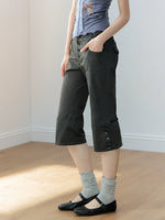 Retro Button Capri Pants