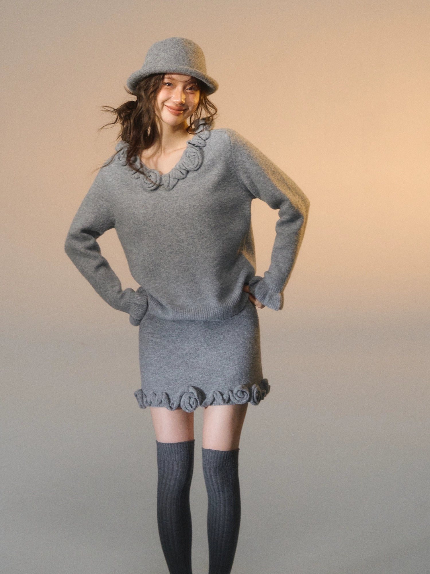 3D Rose V-Neck Knit Set