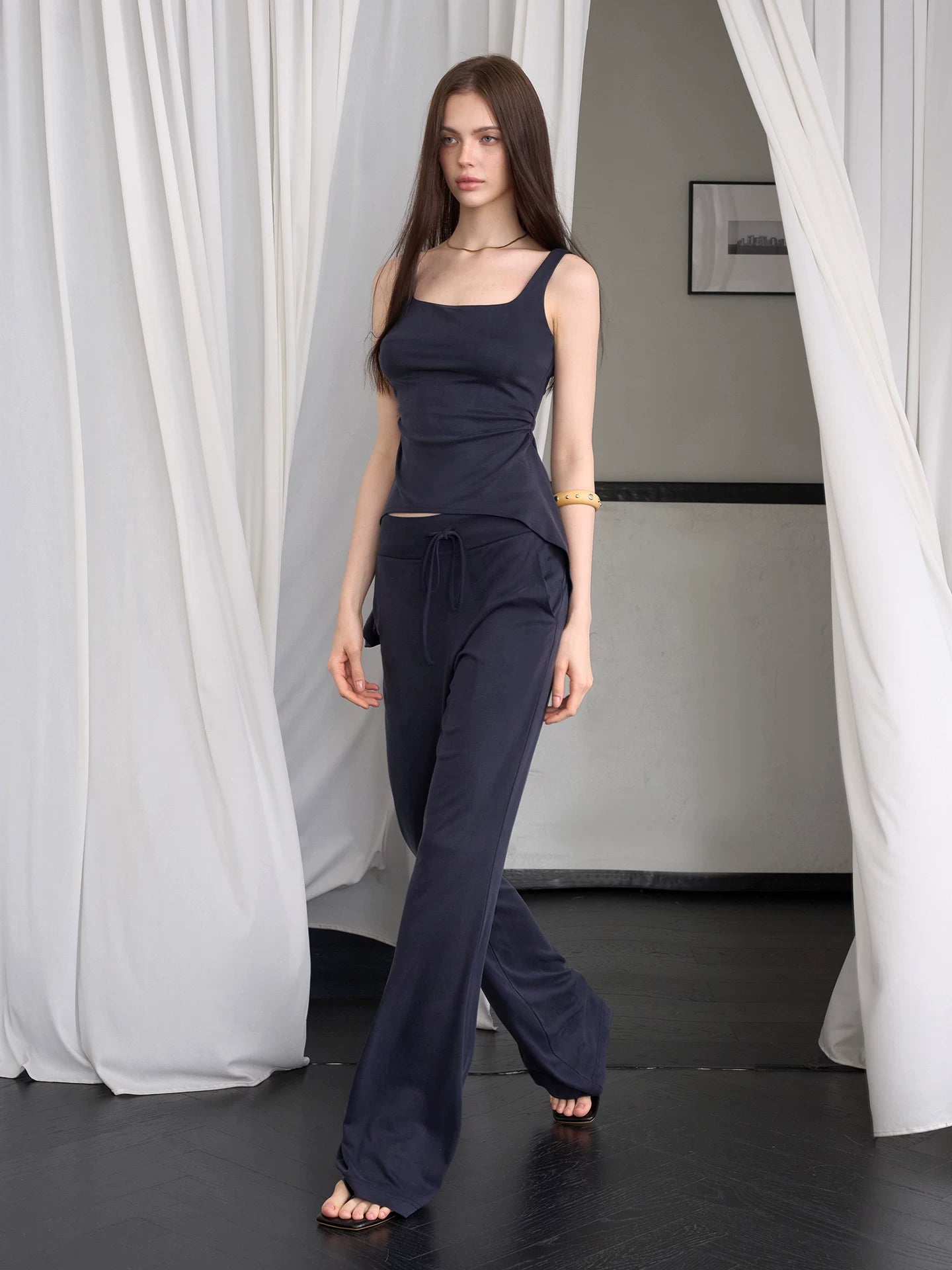 Sporty Layered Yoga Set