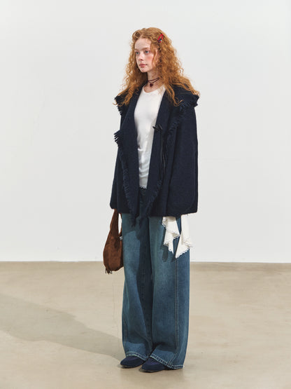 Curved Seam Wide-Leg Jeans