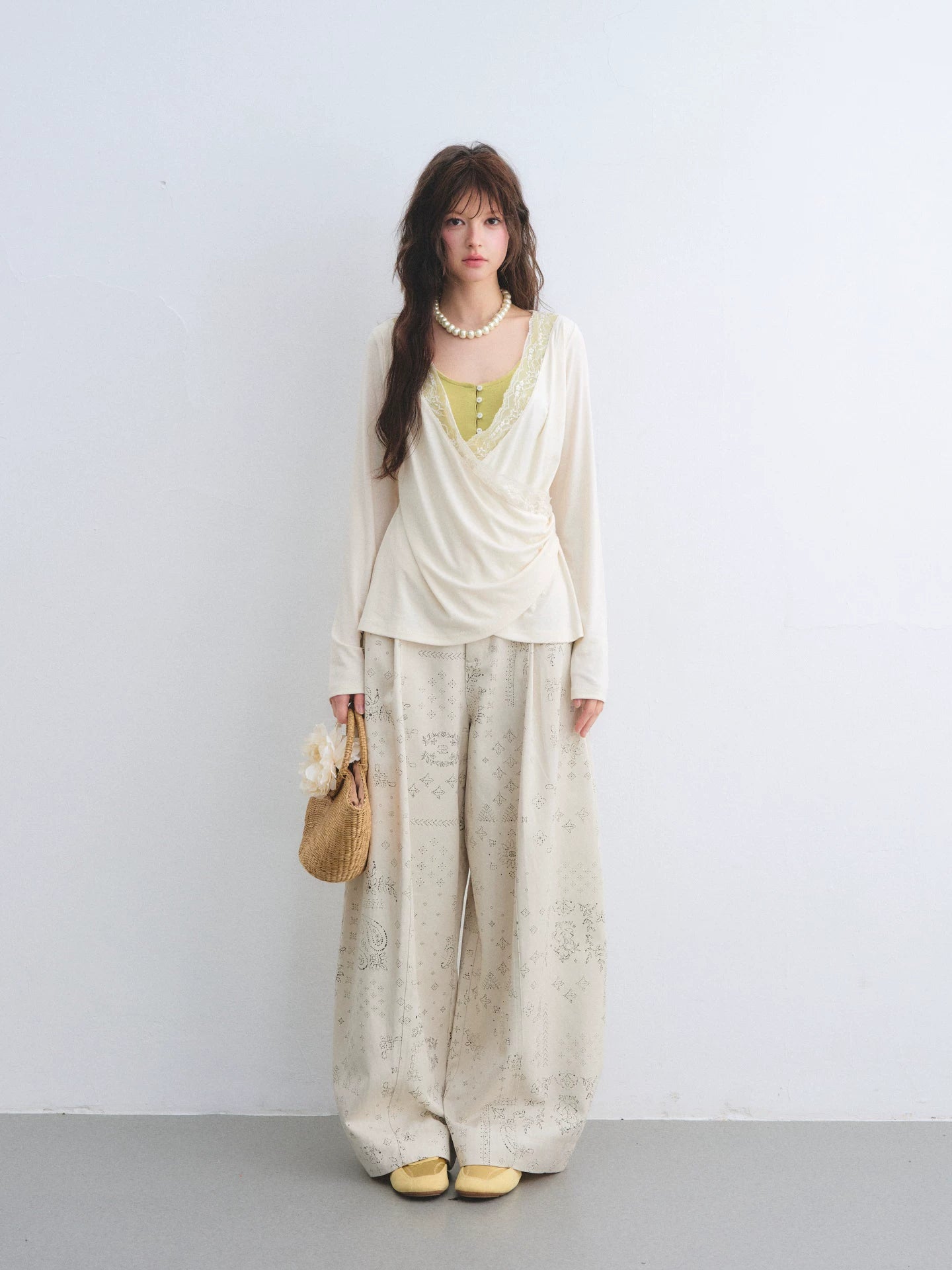 Paisley Curved Wide Pants