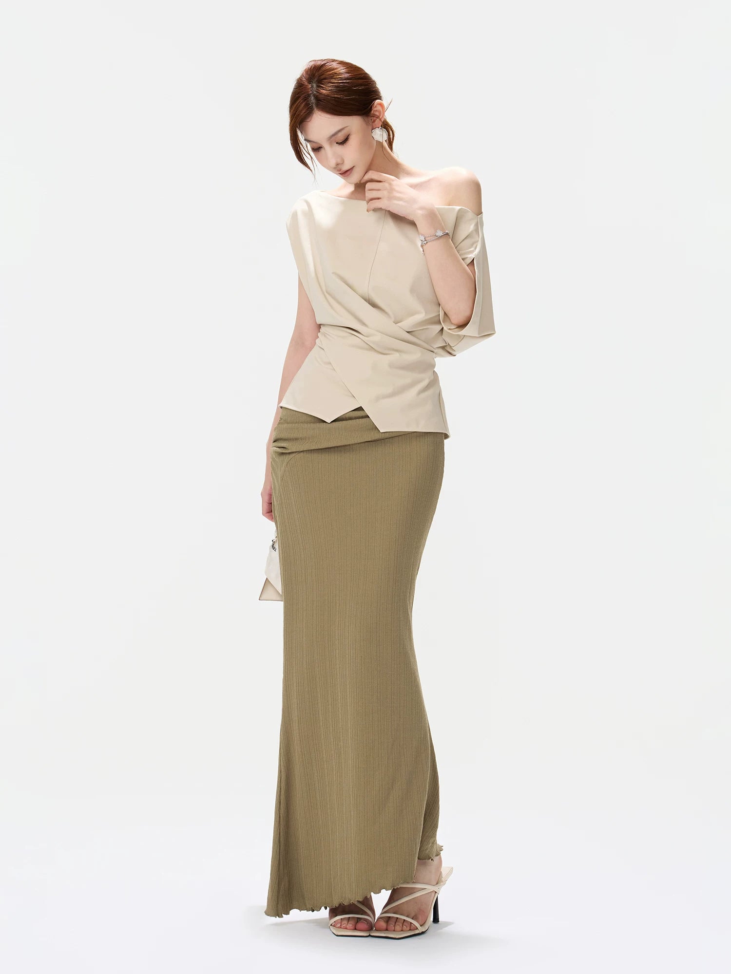 Asymmetric Knit Shoulder Top