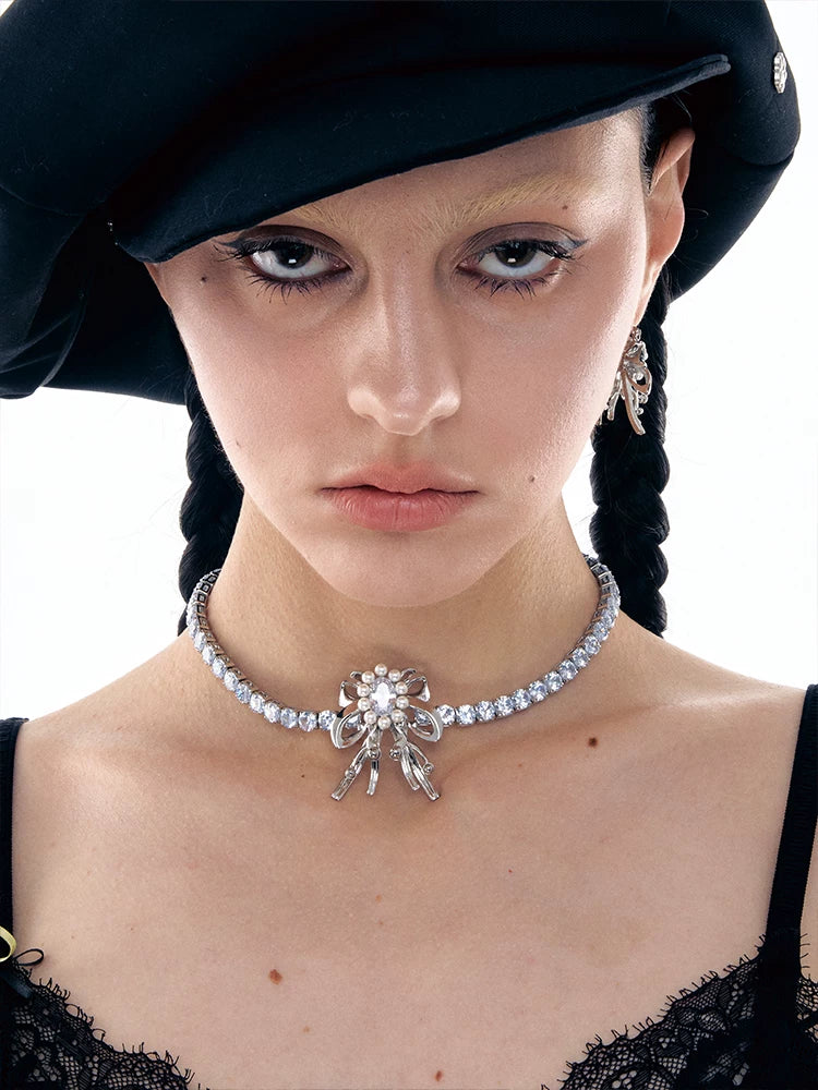 Vintage Bow Pearl Zircon Choker