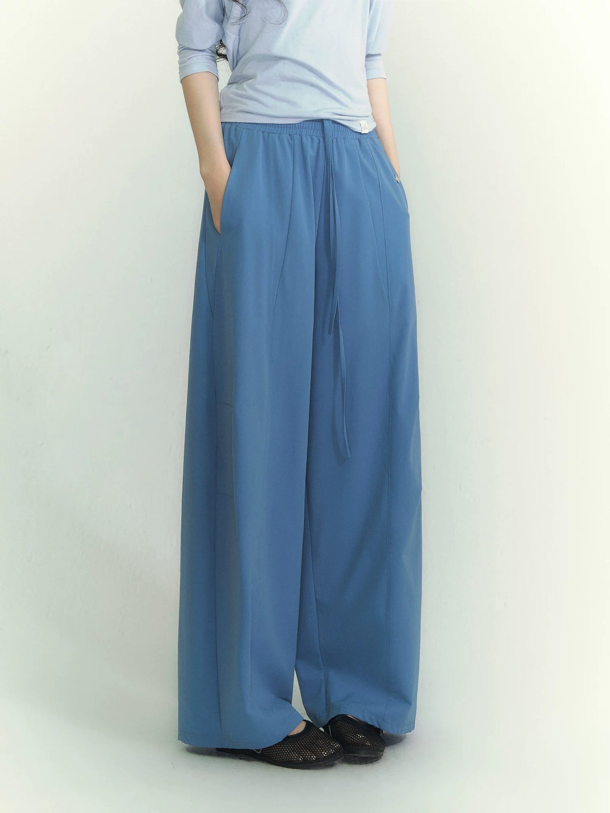 Drawstring Curved Wide Pants