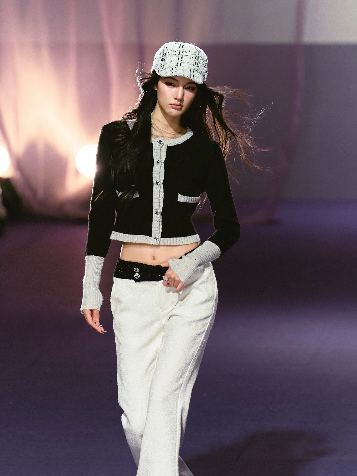 Black &amp; White Contrast Knit Cardigan