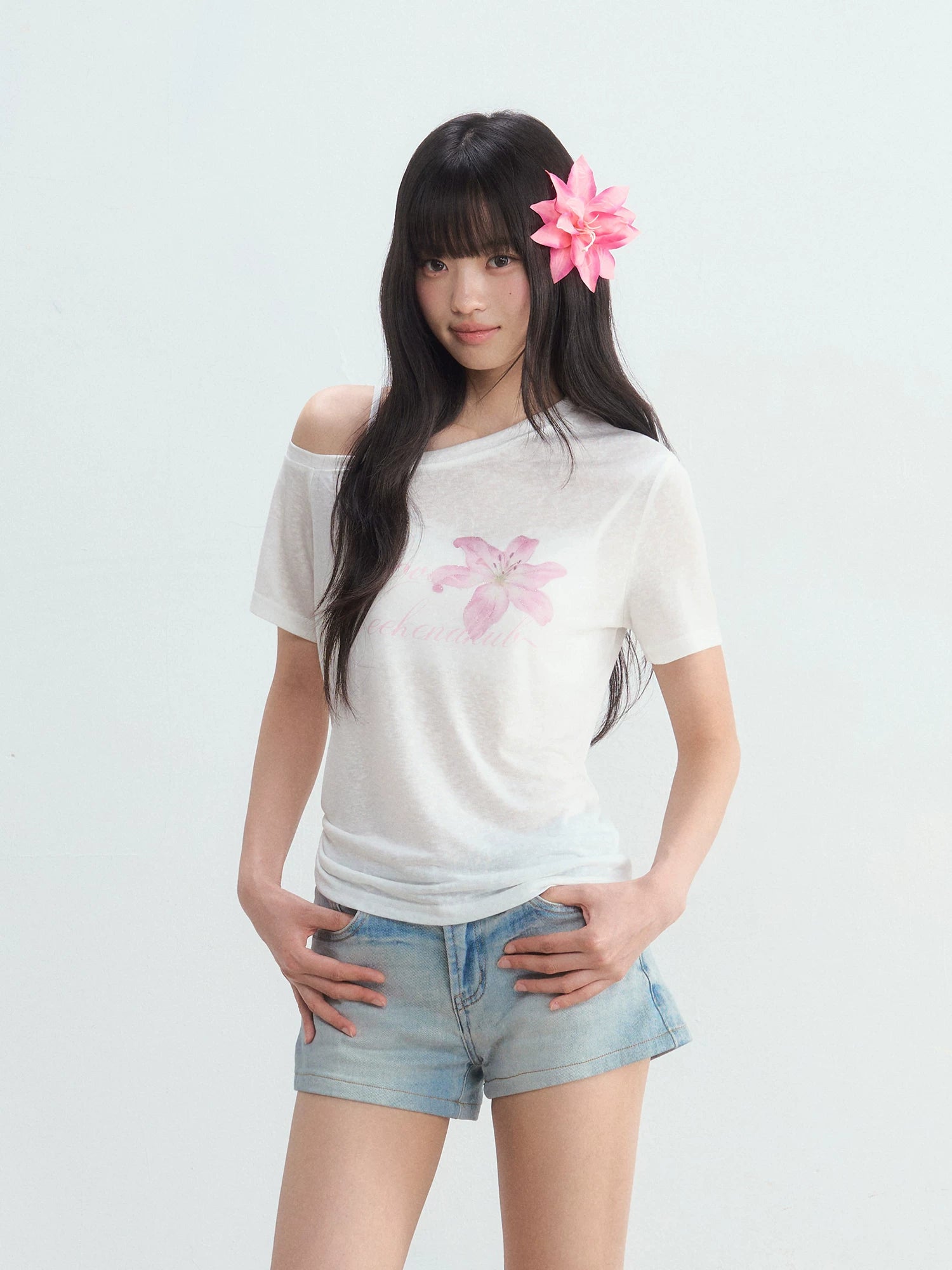 Floral One-Shoulder T-shirt