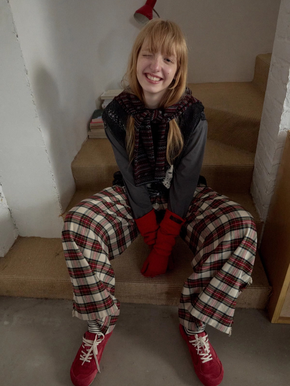 Cat Print Distressed Knit Vest