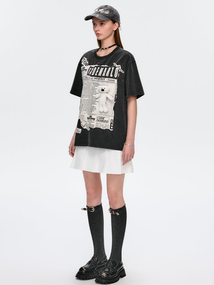 Newspaper Doll Print Short-sleeve T-shirt
