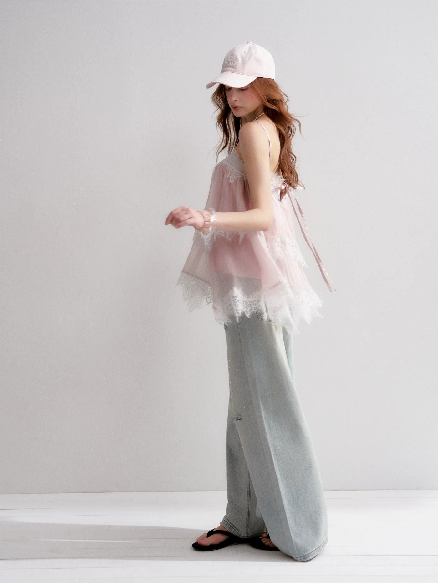 Distressed Wide Leg Jeans