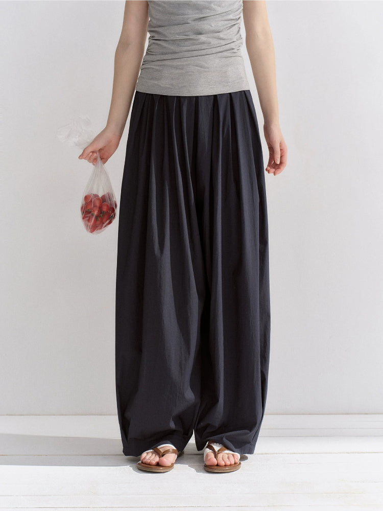 Pleated Balloon Pants