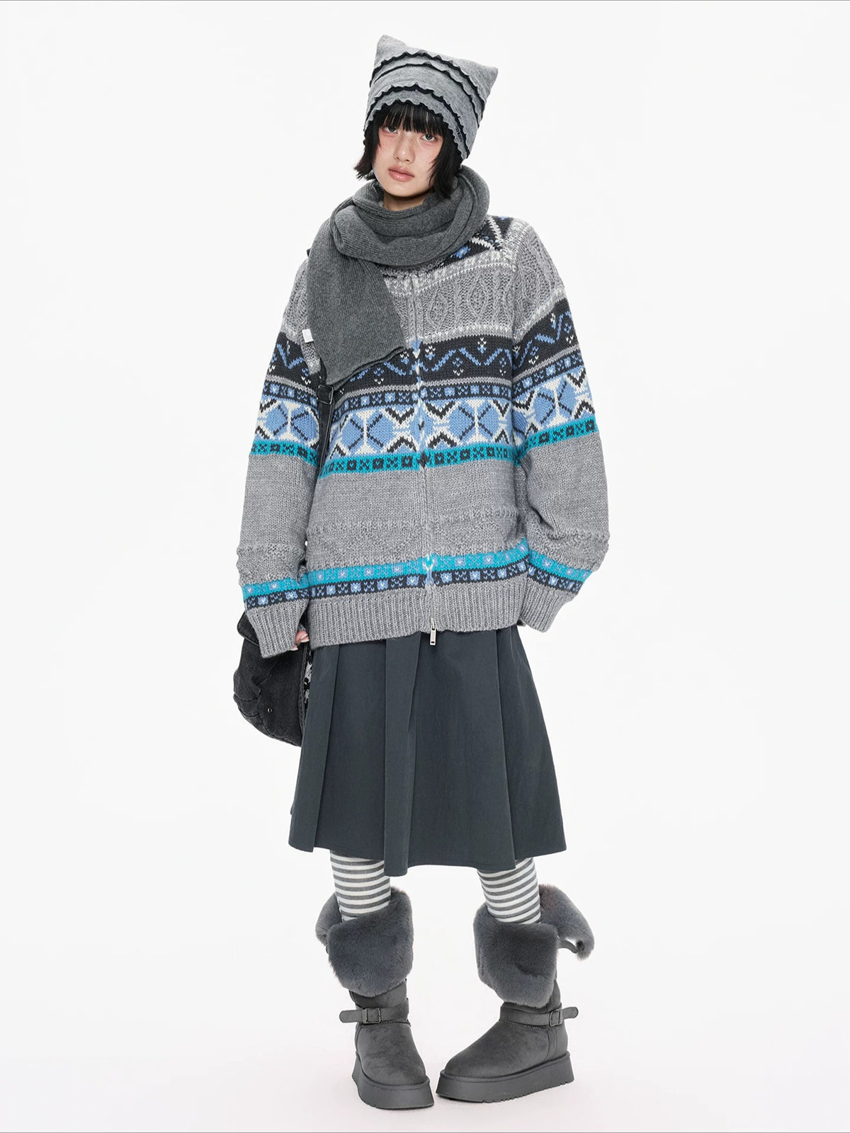 Contrast Stand Collar Knit Cardigan