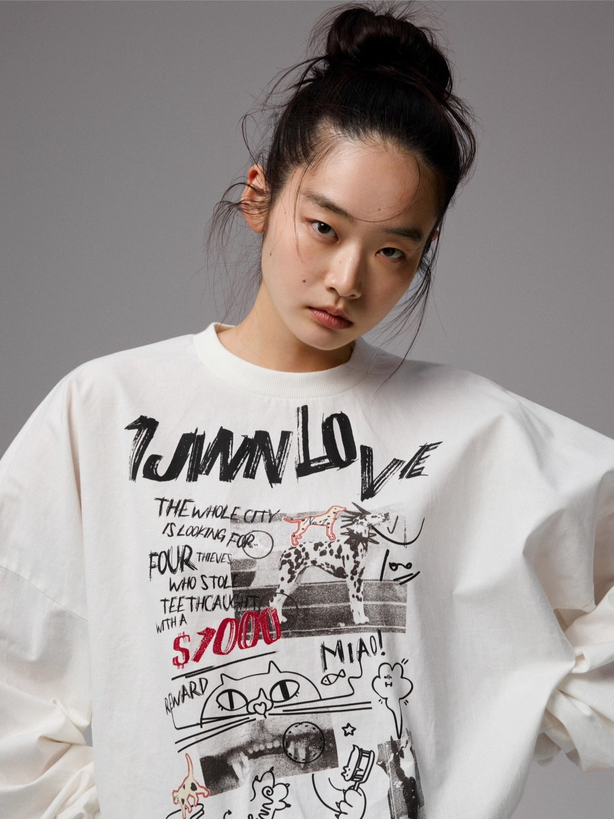 White Graffiti Cat Print Sweatshirt