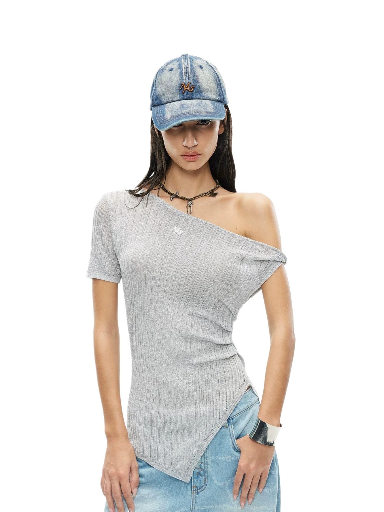 Venus Off-Shoulder Tee