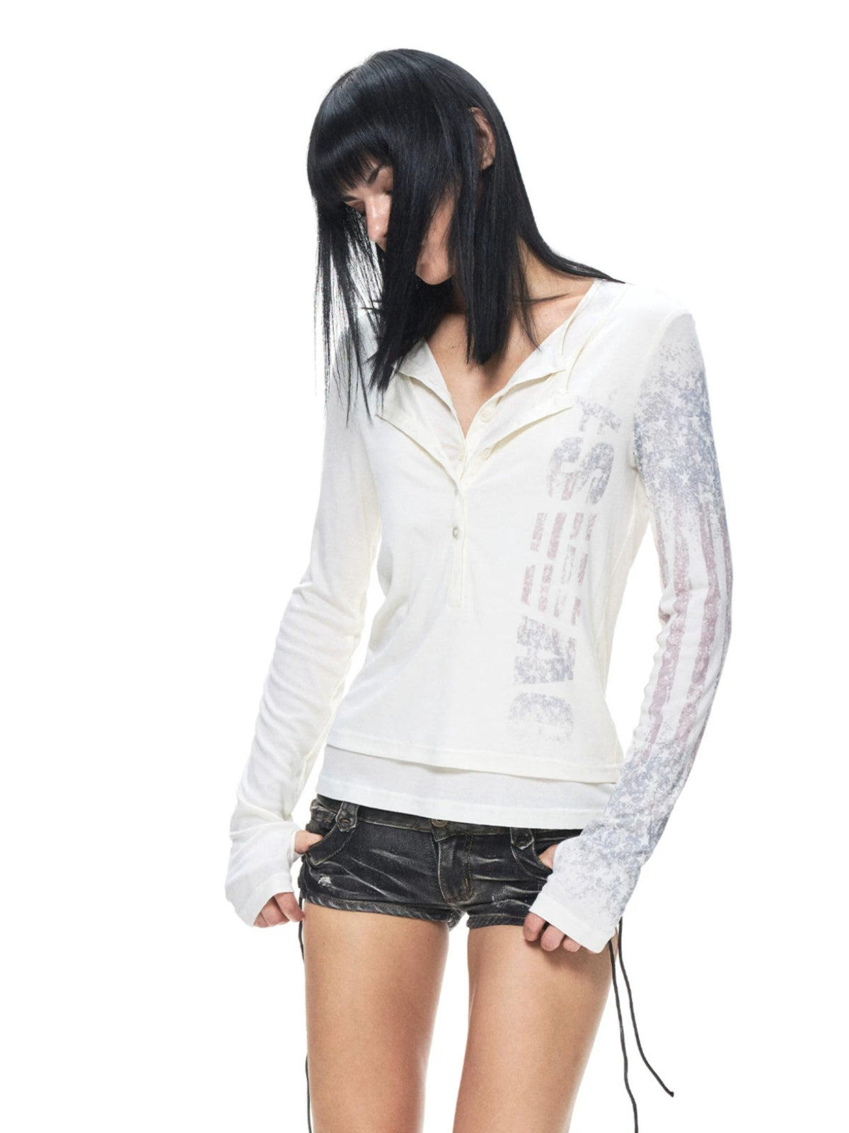 Y2K V-Neck Slim Fit T-Shirt