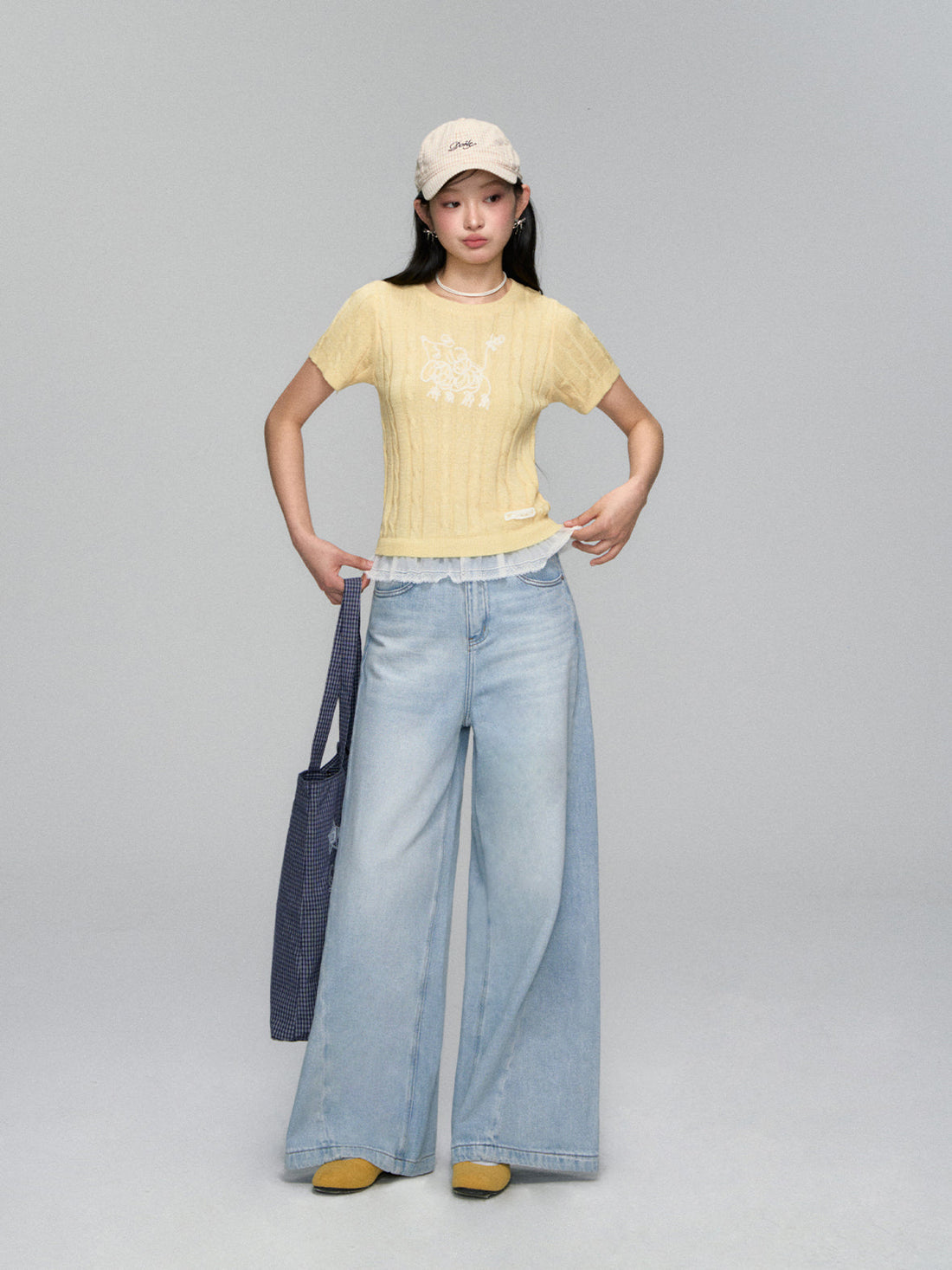 Washed Blade-Cut Wide-Leg Jeans