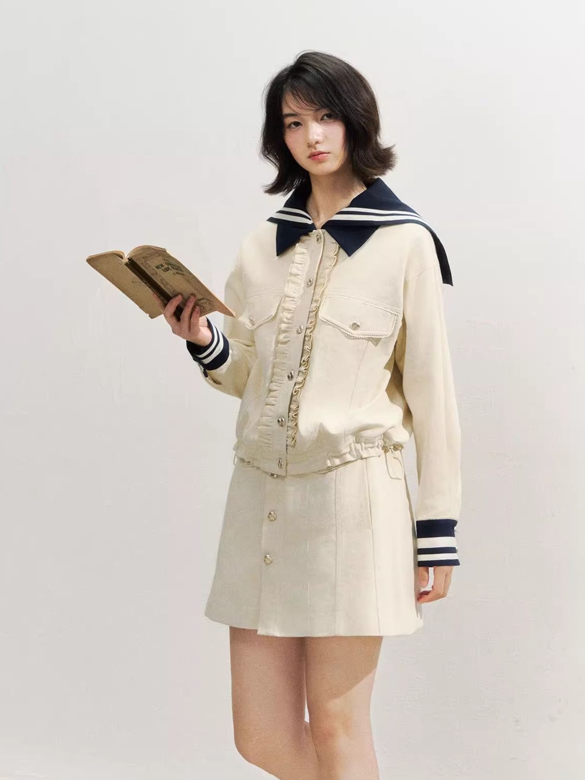 Naval Collar Vintage Stylish Jacket &amp; Skirt Set