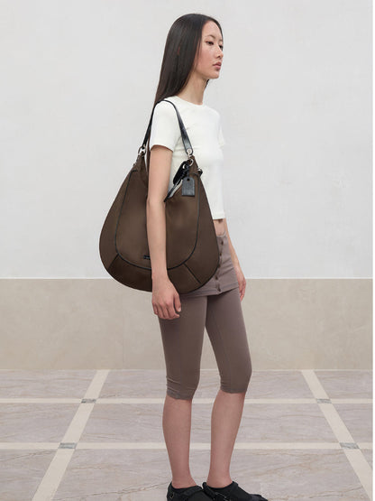 Large-Capacity Commuter Saddle Bag