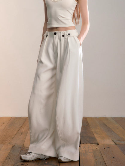 Pleated Wide-Leg Pants