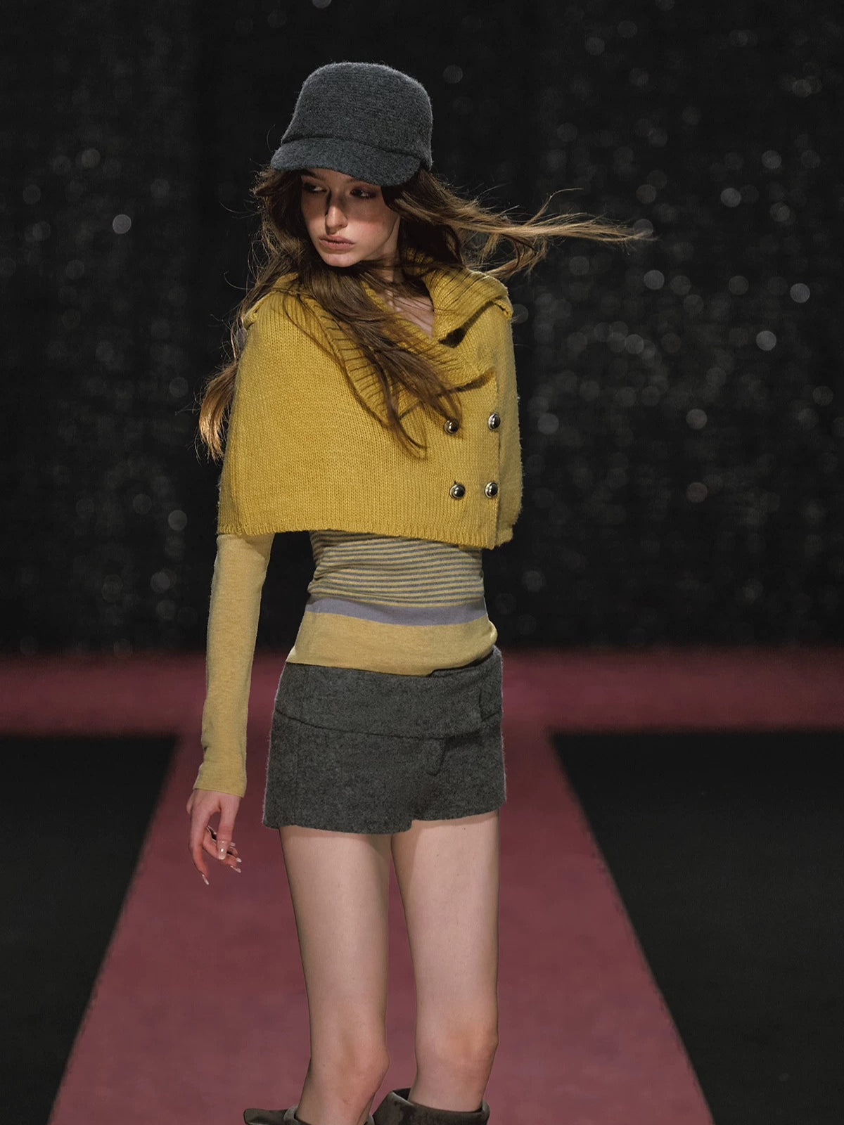 Vintage Cape Knit &amp; Shorts Set
