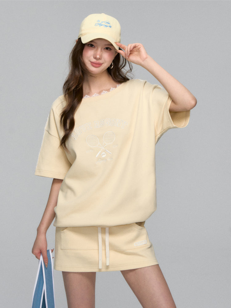 Cream-colored Embroidered Visor Cap