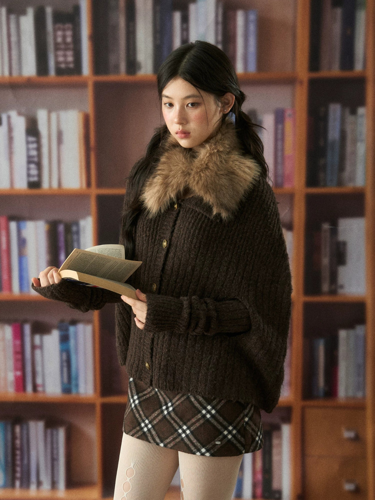 Retro Fur Collar Cape Cardigan