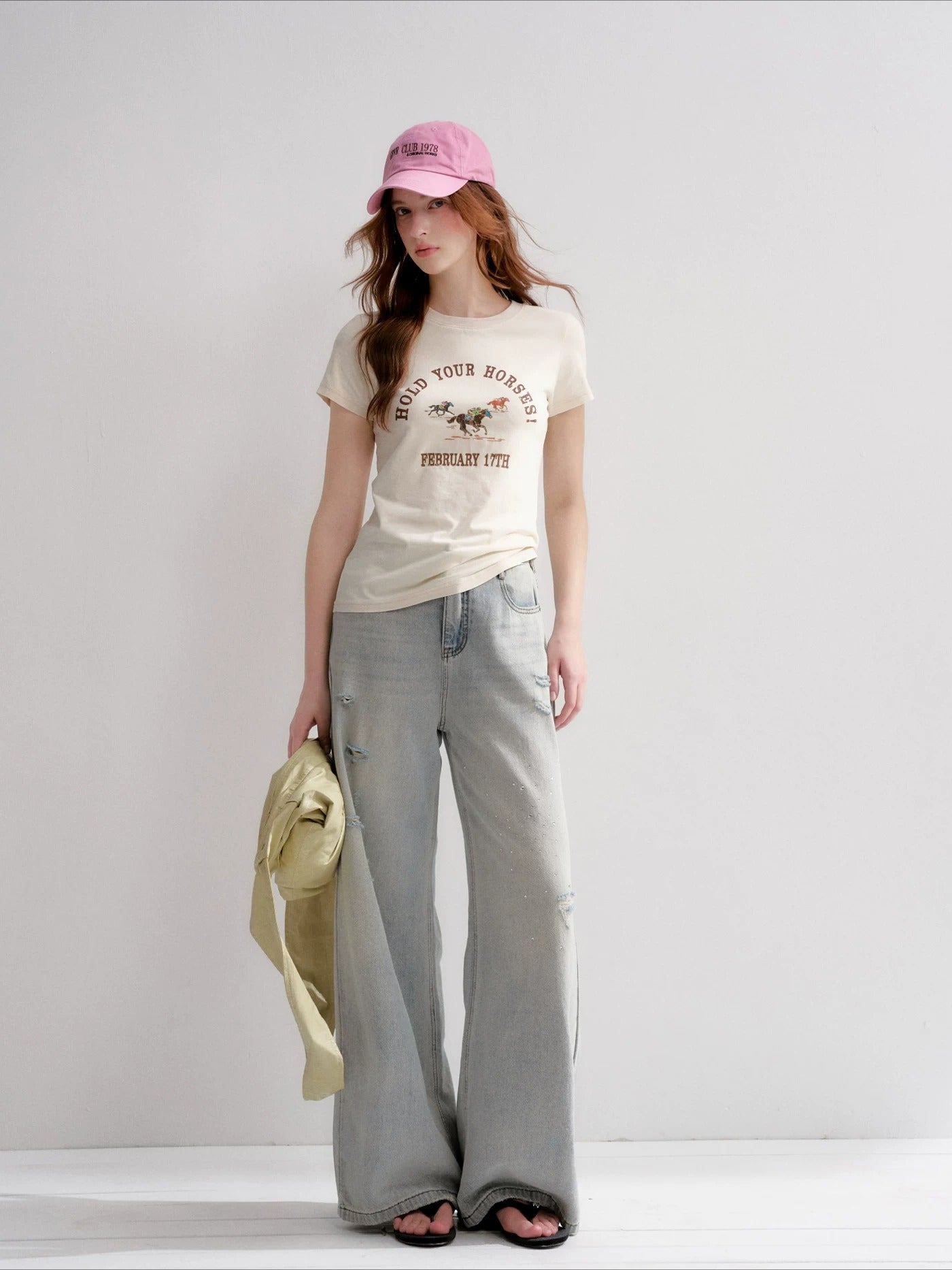 Distressed Wide Leg Jeans