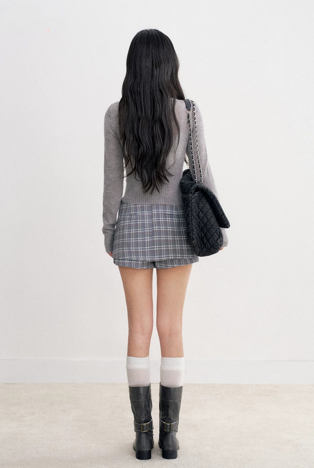 Contrast V-Neck Knit Sweater