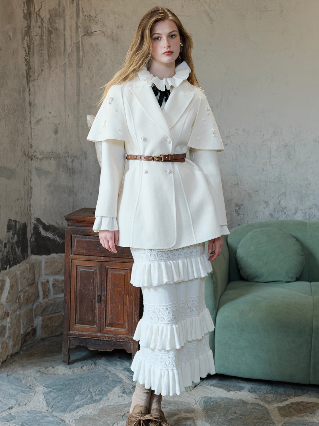 Mira Vintage-Inspired Pearl Cape Woolen Coat