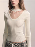 Choker Neck Halter Slim-Fit Knit Top