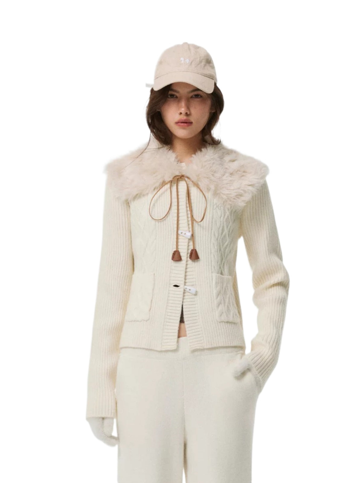 Alpaca Fur Collar Horn Button Cardigan