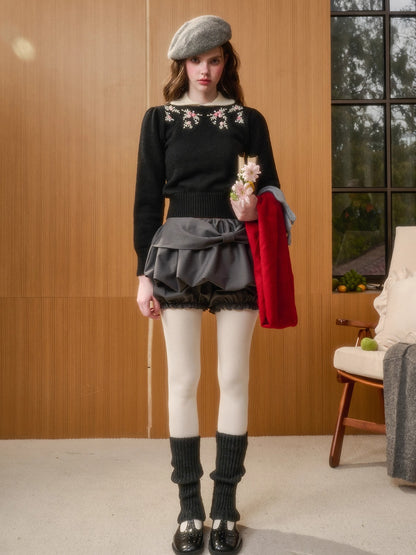 Hand-Embroidered Peter-Pan Collar Knit Top