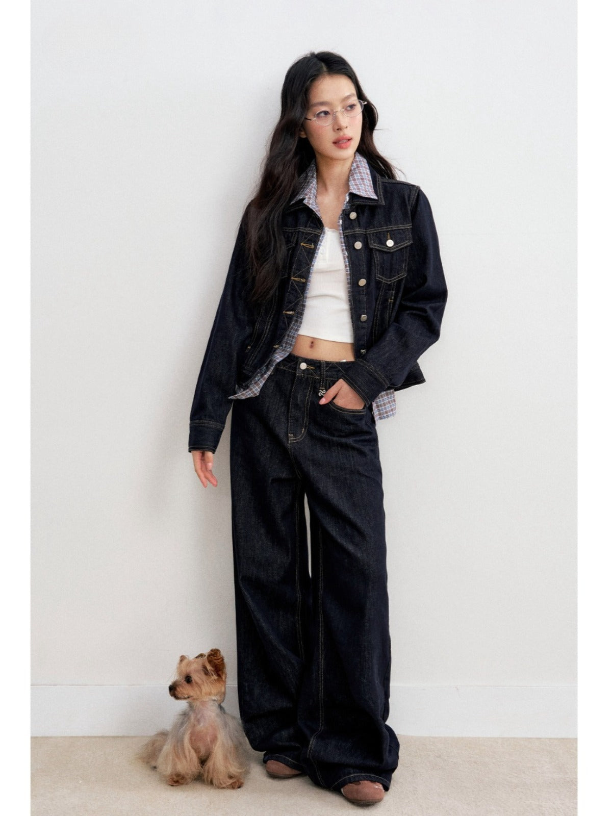 Contrast Pocket Straight Leg Jeans