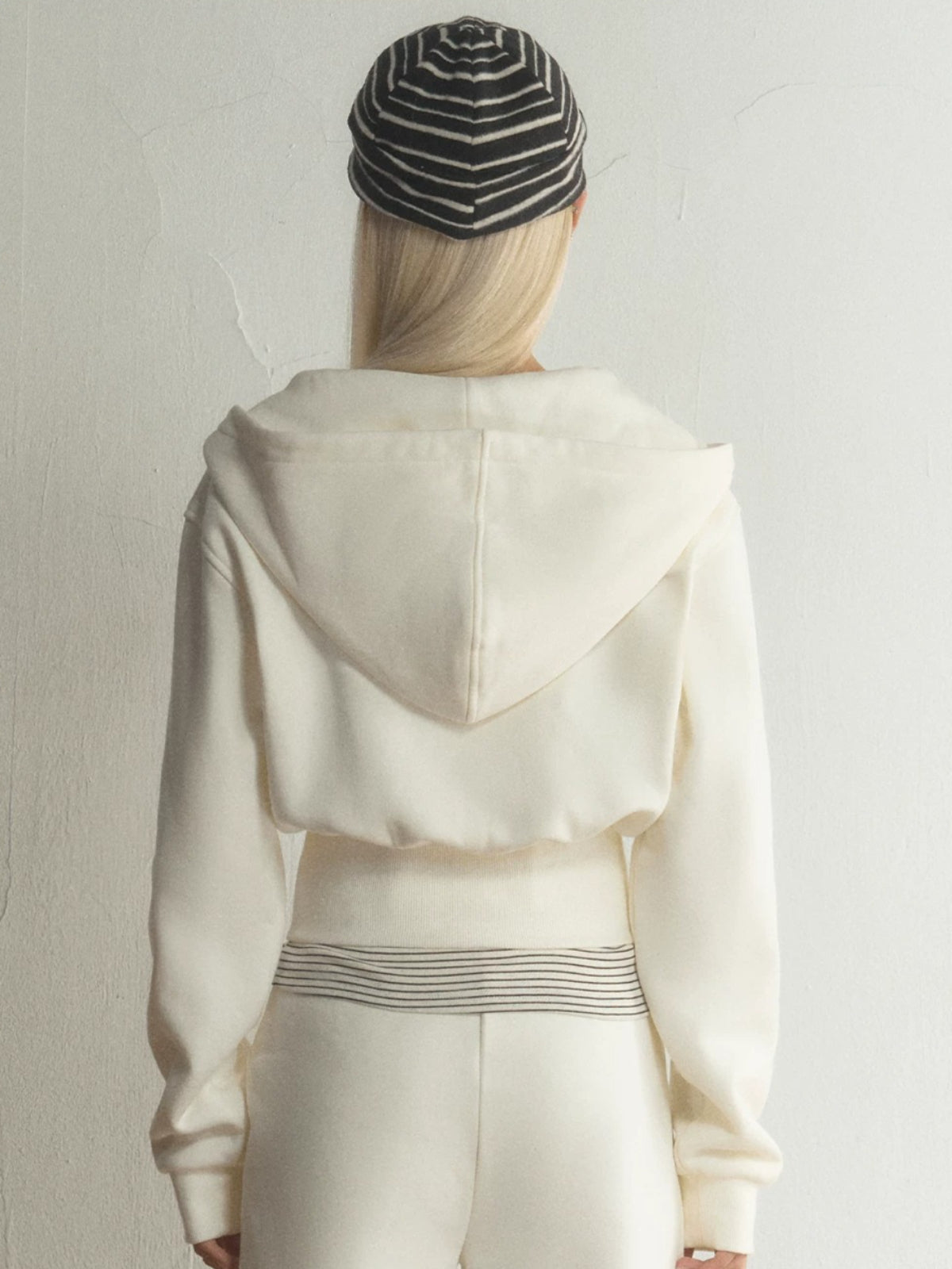 Cropped Hooded Sweatshirt Jacket